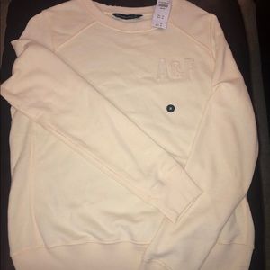NEW WITH TAGS Abercrombie and Fitch Yellow Shirt